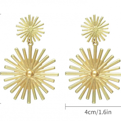 Fashion Exaggerated Stud Temperament With Small..