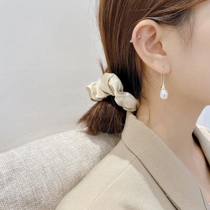 Korean Fashion Advanced Water Drop Pearl Earrings..