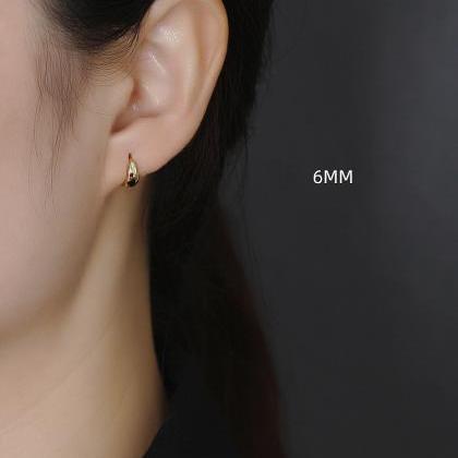 Premium Sense S925 Sterling Silver Wide Earring..