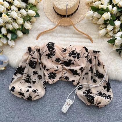 Whimsical Butterfly Print Puff Sleeve Crop Top