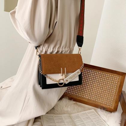 Chic Two-tone Crossbody Bag With Adjustable Strap