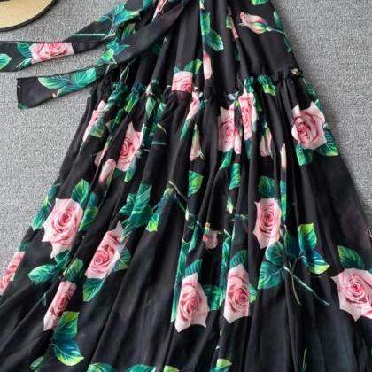 Elegant Floral Print Maxi Dress With Spaghetti..