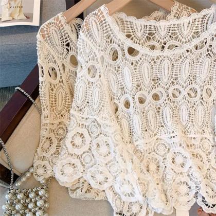 Bohemian Crochet Lace Blouse Vintage Bell Sleeve..