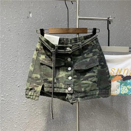 Trendy Camouflage Cargo Mini Skirt With Chain..