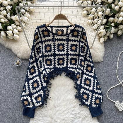 Womens Elegant Crochet Lace Fringe Poncho Sweater..