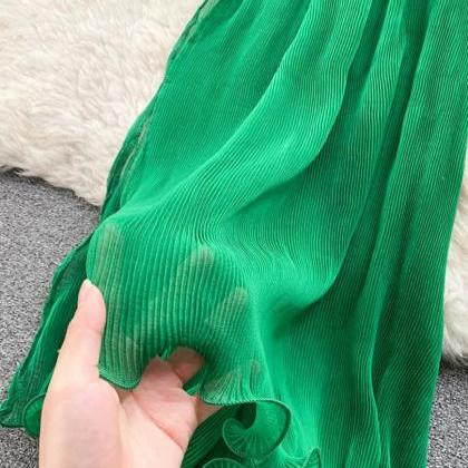 Elegant Green Chiffon Ruffle Collar Maxi Dress..