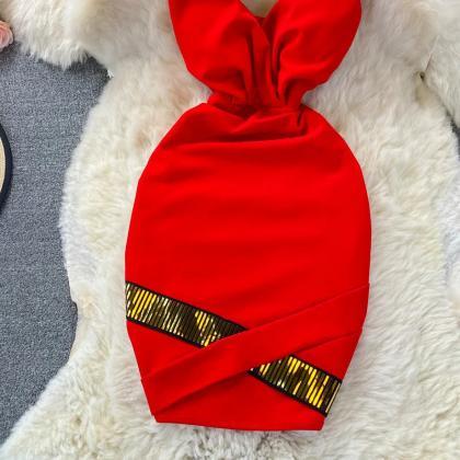Elegant Red Sleeveless Cocktail Dress With Gold..
