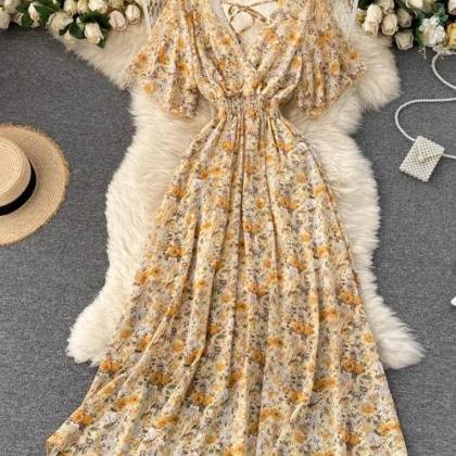 Floral Print V-neck Ruffle Sleeve Maxi Dress