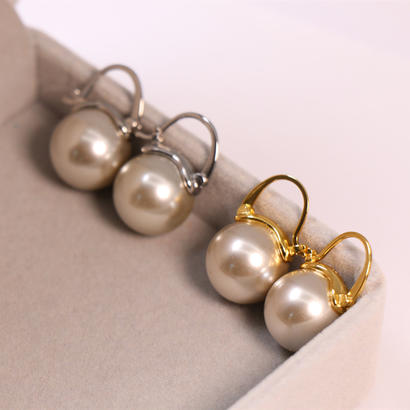 Simple Baroque Glass Pearl Earrings Stud Earrings Buckle