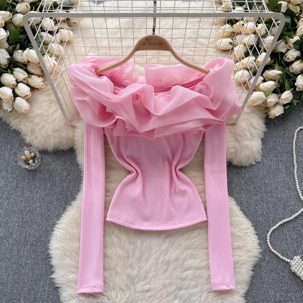 Pink Ruffled Collar Ribbed Blouse With Long Sleeves