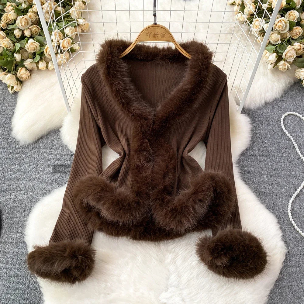Womens Faux Fur Trim Knit Sweater Elegant Winter Apparel