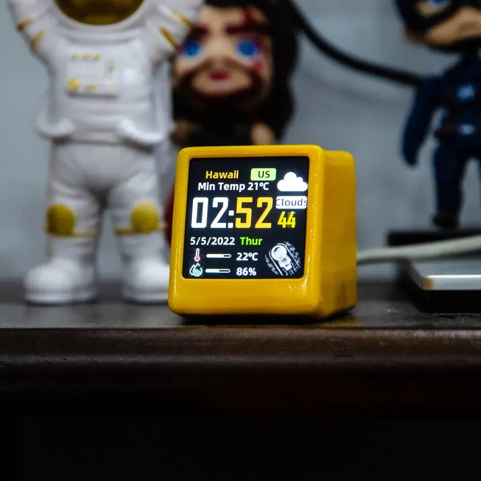 Compact Digital Weather Station Clock With Humidity Display