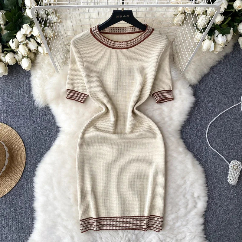 Elegant Rib-knit Midi Dress With Contrast Trim Detail