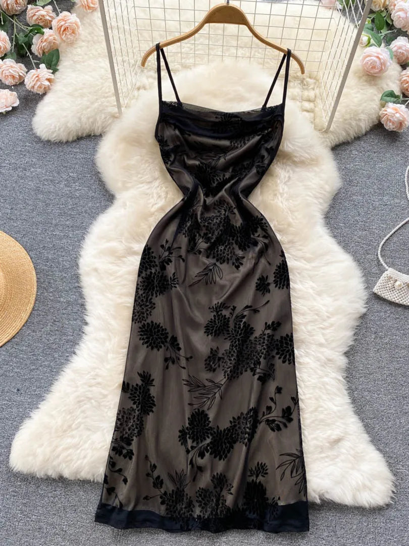 chiffon off the shoulder maxi dress ever REYA|Cold High Slit Wedding Guest Joanna Satin Maxi Dress Size Open:7 3/8 SASSA 60 to 80 The model is 58