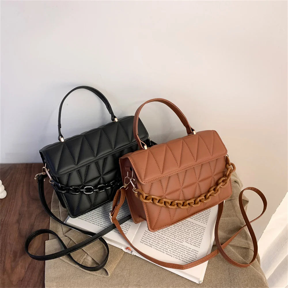 Elegant Quilted Chain Link Womens Shoulder Handbags