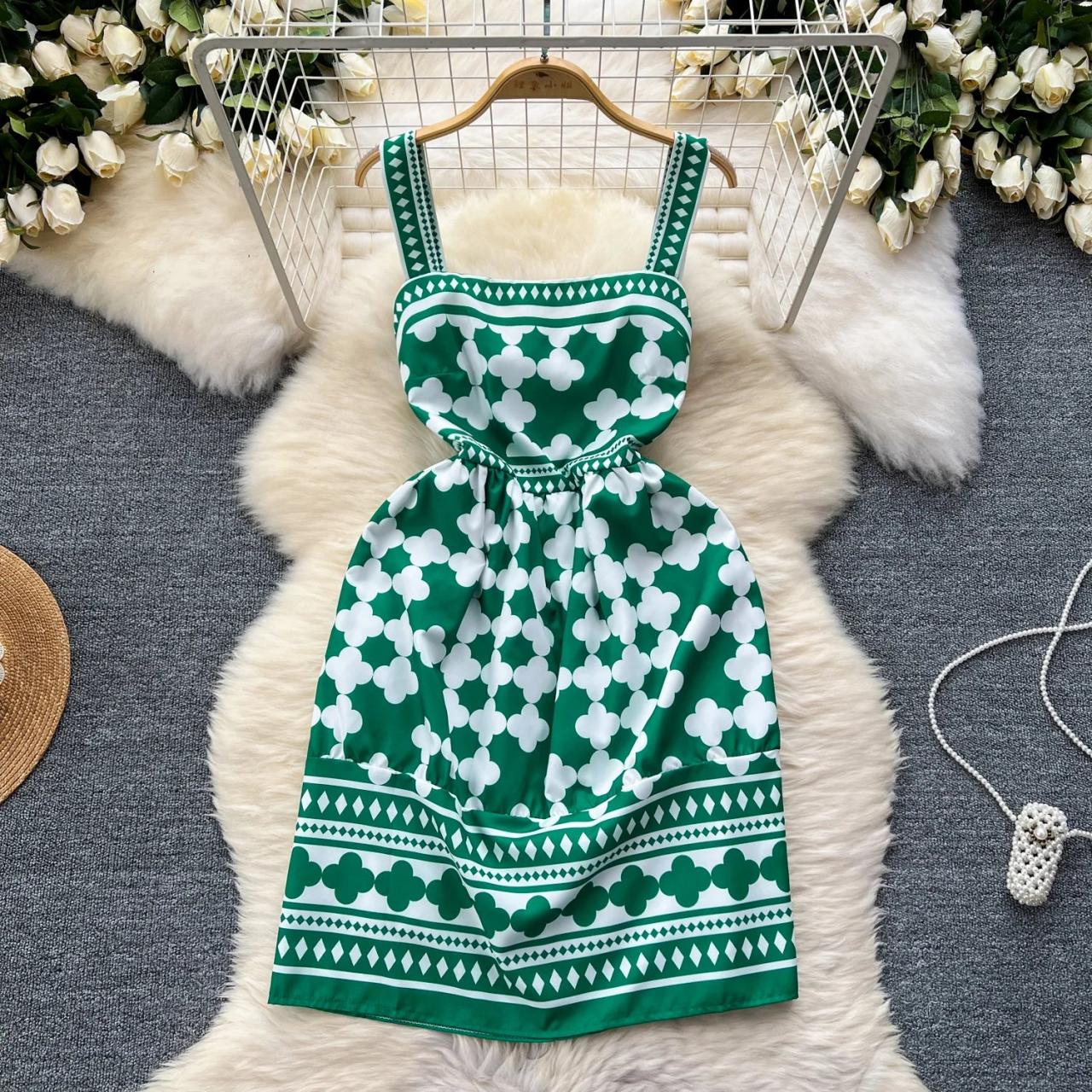 green clover dress The Julia Dress GREEN CLOVER CANVAS / M main image 1
