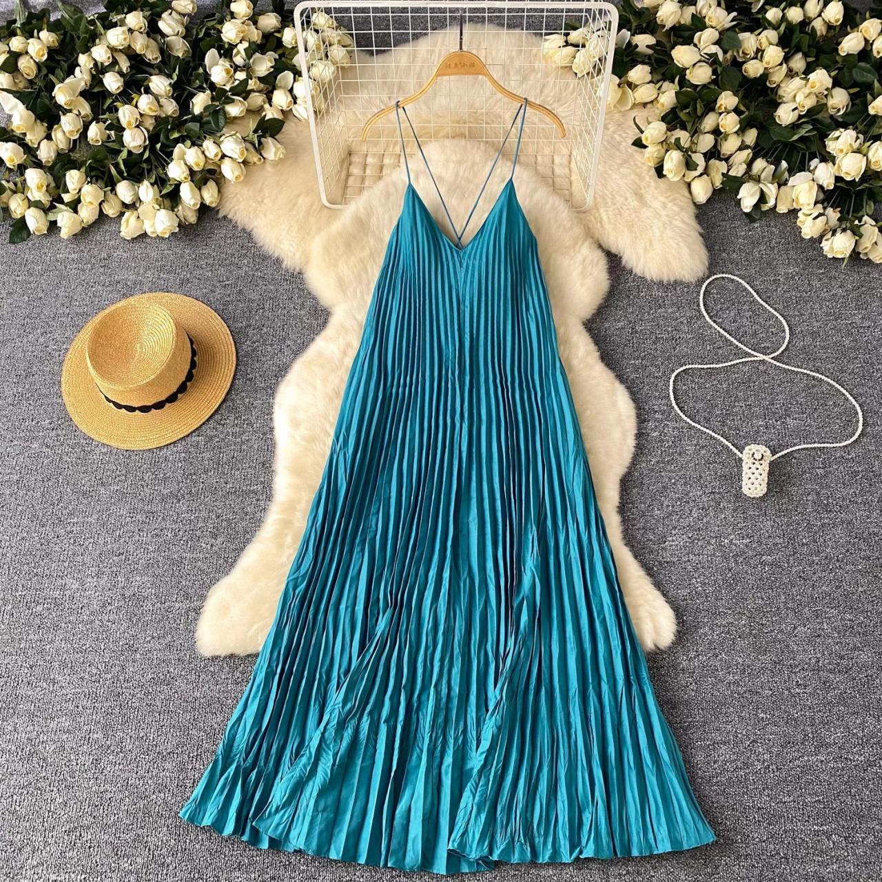 Elegant Teal Maxi Dress With Pleats on Luulla