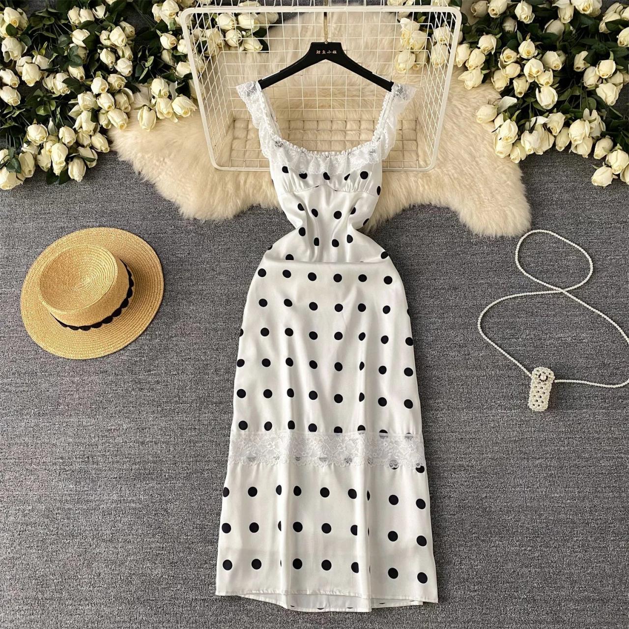 green emerald velvet dress Ginela