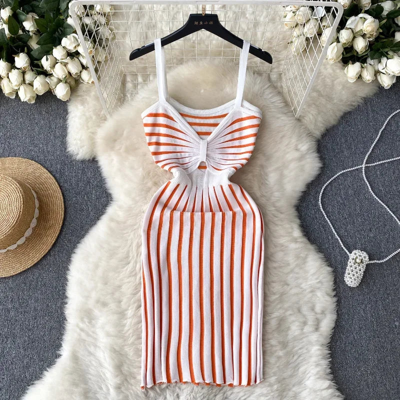 open lace back dress JOY JOY ORANGE AND PINK PLEATED DRESS – CARABELLA / Oakmont