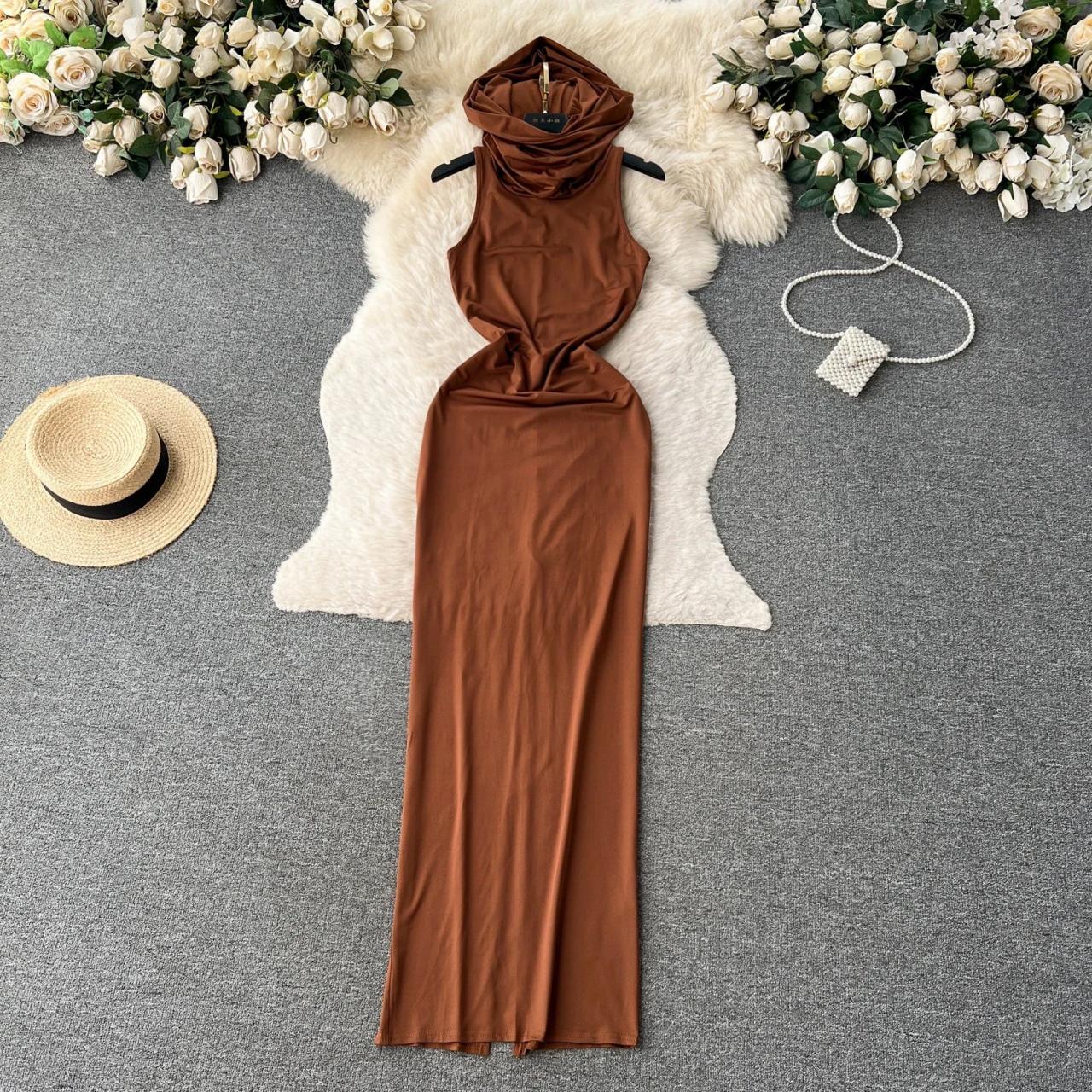 Elegant Brown Sleeveless Turtleneck Maxi Dress