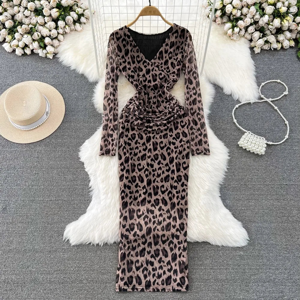 leopard bodycon midi dress Kailani Leopard Bodycon Dress / L