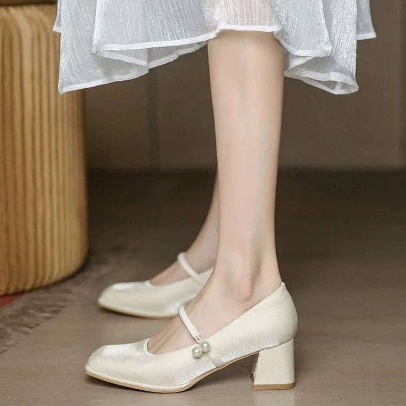 Womens Ivory Mary Jane Block Heel Shoes on Luulla