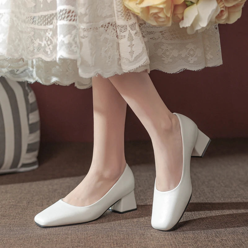 Comfortable White Low-Heel Wedding Bridal Shoes