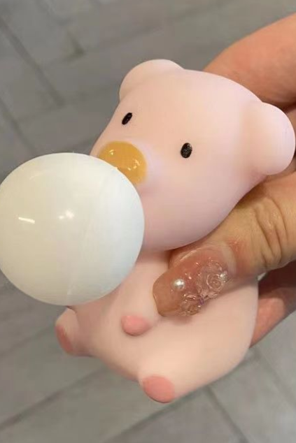 Novel Stress Relief Toys Pinch Music Blow Bubble Pig Tease Children Vent Stress Relief Office Students Cute Doll Toys Three Pieces