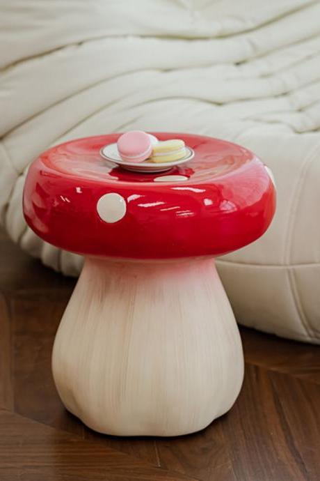 Cute Mushroom Coffee Tables Decoration Resin Furniture Storage Circular Corner Table Nordic Living Room Creative Sofa Side Table