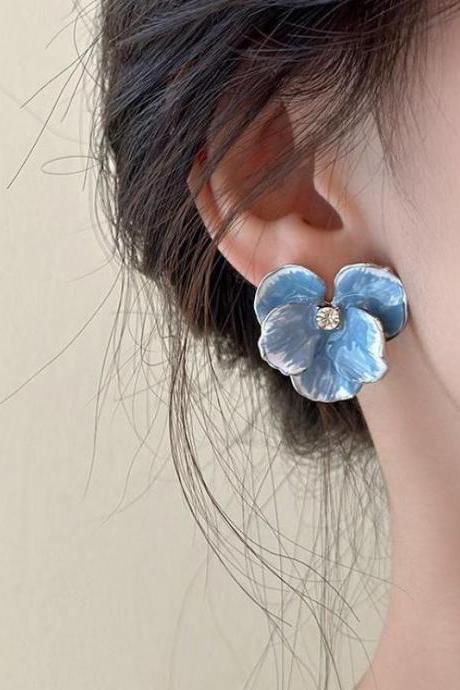 Summer And Autumn Light Luxury Elegant Blue Flower Stud Earrings For Women Fashion Sweet Metal Jewelry Accessories