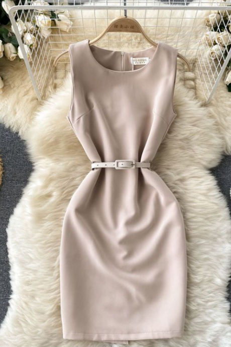 Sleeveless Dress Korean Version Slimming Down After The Belt Slit Short Bag Hip Skirt