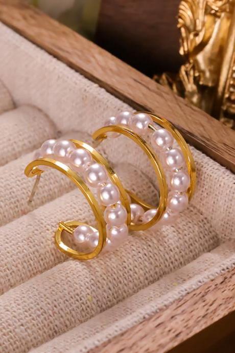 Vintage Hollow Pearl Earrings Female Niche Design Atmosphere Advanced Sense Simple Commute Everything