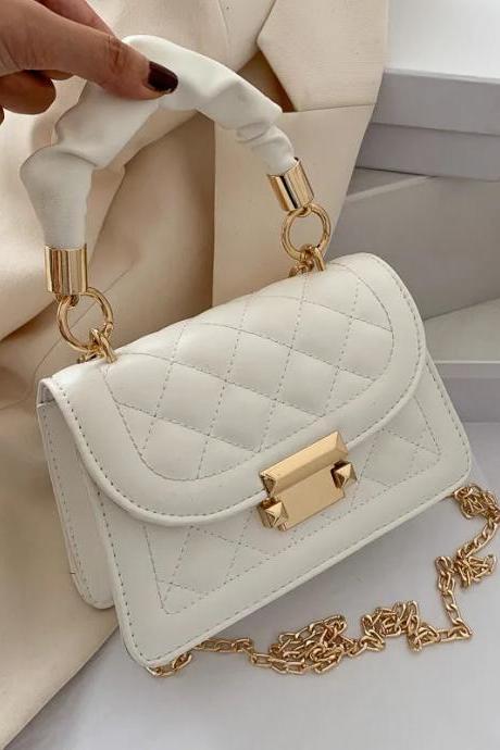Elegant Quilted White Leather Crossbody Bag With Gold Chain