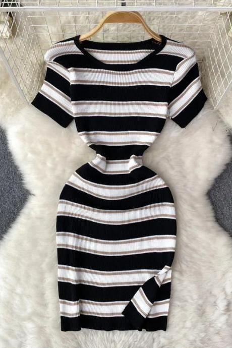 Elegant Short Sleeve Striped Knit Bodycon Dress