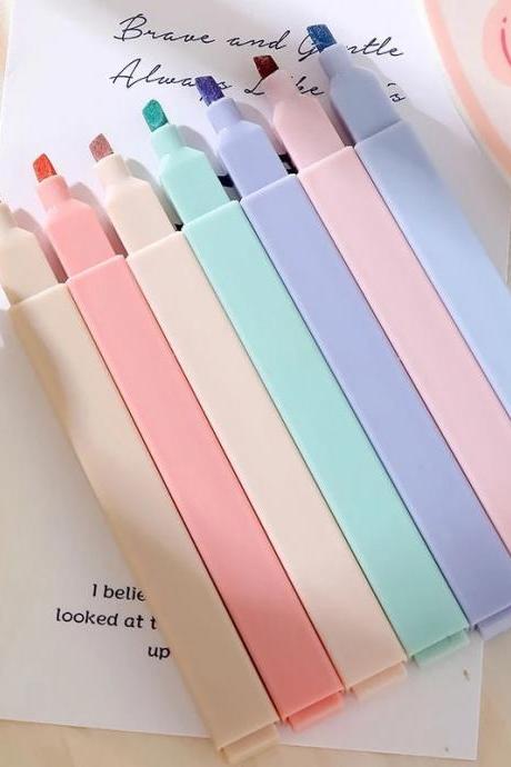 Pastel Highlighter Pens Set For Students And Artists