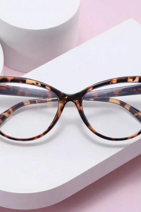 Stylish Tortoiseshell Frame Eyeglasses For Vision Correction