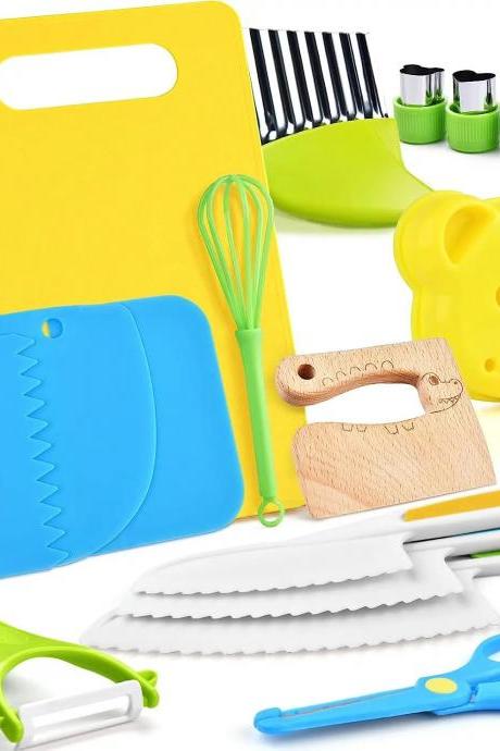 Colorful Kids Baking Tools Set With Animal Molds