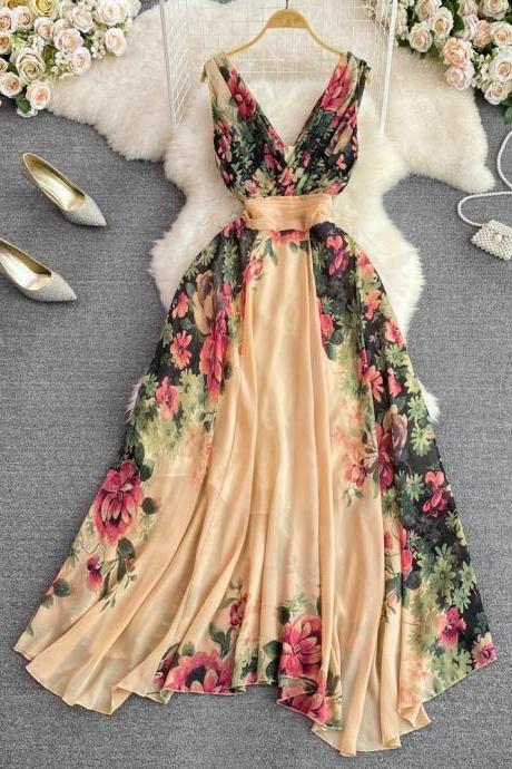 Elegant Floral V-neck Satin A-line Evening Dress
