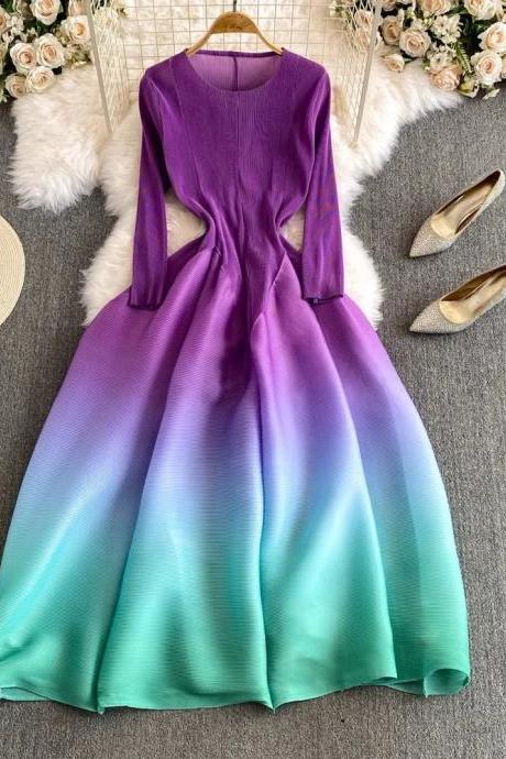 Elegant Ombre Midi Dress With Long Sleeves And Pleats