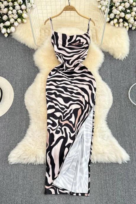 Elegant Sleeveless Zebra Print Midi Cocktail Dress
