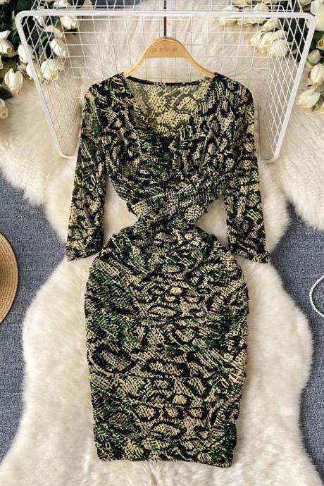 Elegant Long Sleeve Animal Print Bodycon Dress
