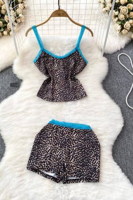 Womens Leopard Print Pajama Set With Lace Trim