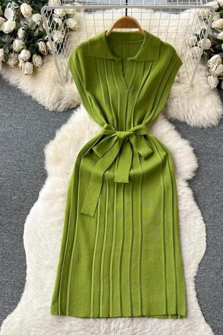 Elegant Green Pleated Midi Dress With Waist Tie