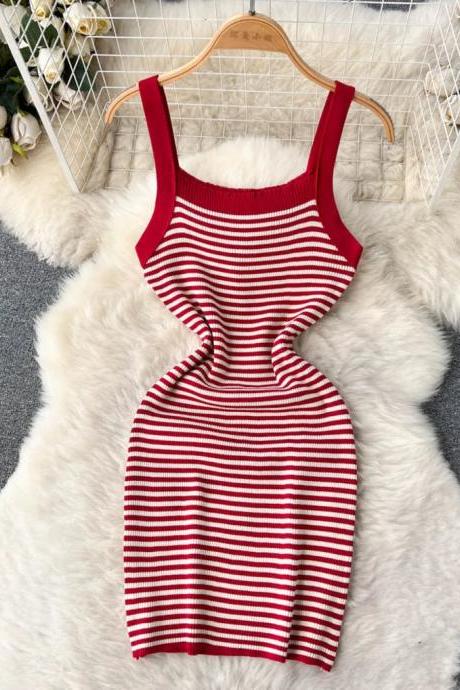 Sleeveless Red And White Striped Knit Bodycon Dress