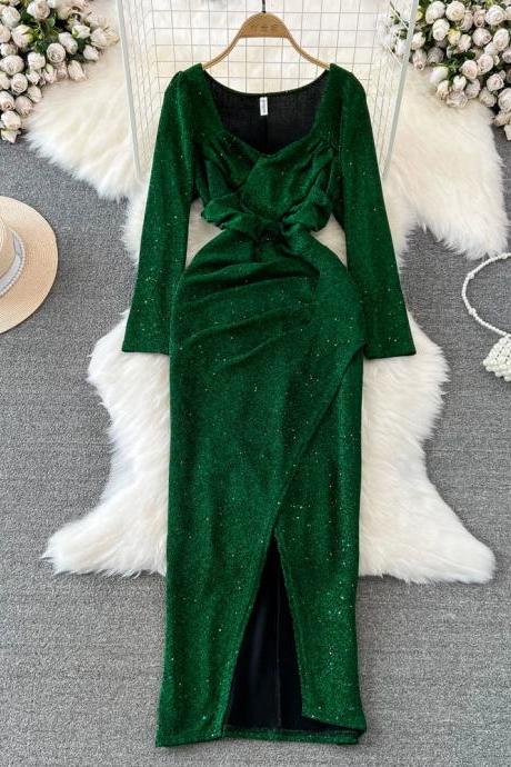 Elegant Green Velvet Long-sleeve Evening Gown With Slit