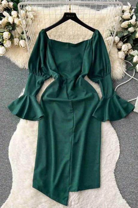 Elegant Emerald Green Square-neck Bell Sleeve Dress
