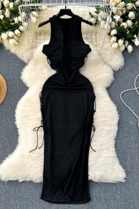 Elegant Sleeveless Black Satin Evening Dress With Lace-up Details