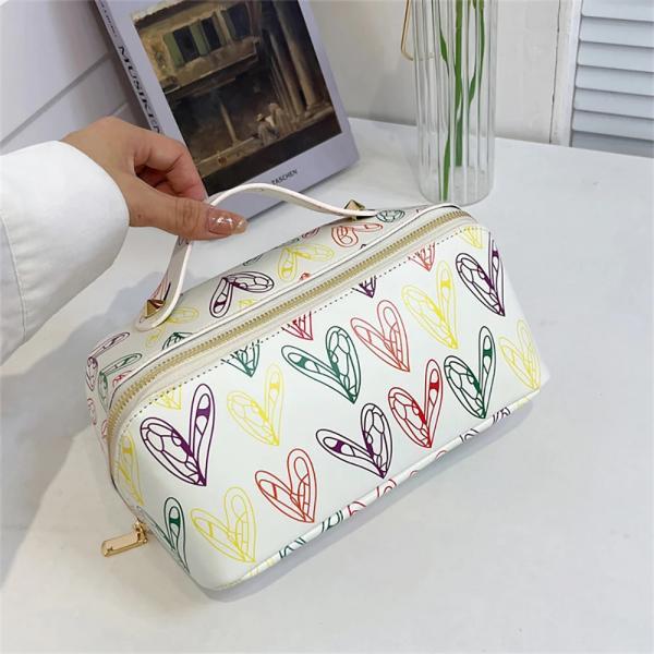Colorful Heart Pattern Cosmetic Bag with Zipper Closure